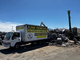 Best Retail Junk Removal  in St Joseph, IL